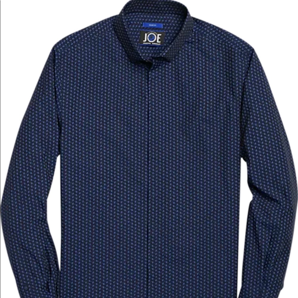 Navy blue paisley leaf button up.